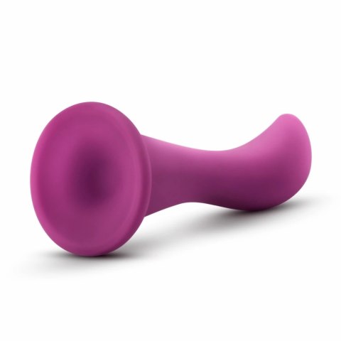 Blush Temptasia Bellatrix Model Plum silikonowy anatomiczny 15,8 cm Blush Temptasia Bellatrix Model Plum silikonowy anatomiczny 15,8 cm