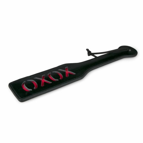 Ouch! Skorzana packa XOXO z czerwonym napisem - czarna, 32 cm Ouch! Skorzana packa XOXO z czerwonym napisem - czarna, 32 cm