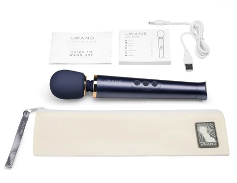 Le Wand Petite Navy - Masażer osobisty, 6 trybow, kompaktowy rozmiar Le Wand Petite Navy - Masażer osobisty, 6 trybow, kompaktowy rozmiar