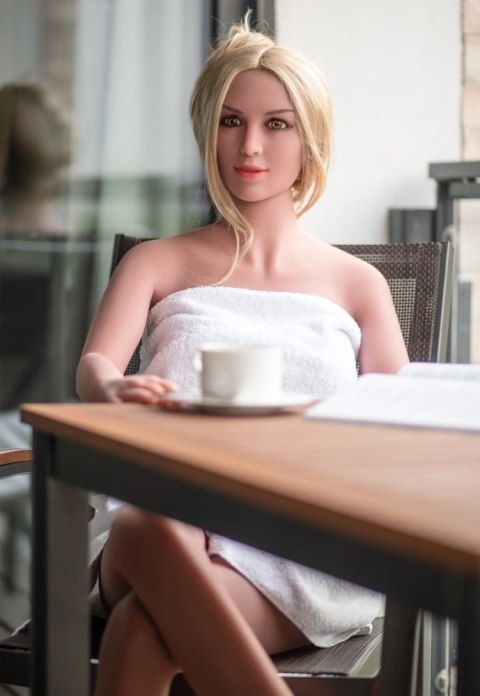 Jessy Summer model 168 cm - pełnowymiarowa lalka anatomiczna z akcesoriami Jessy Summer model 168 cm - pełnowymiarowa lalka anatomiczna z akcesoriami