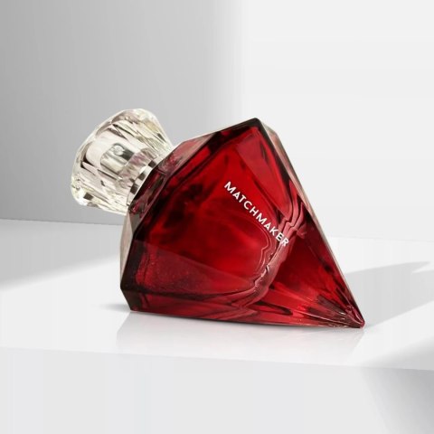 Eye of Love Red Diamond Spray z feromonami dla kobiet 30 ml Eye of Love Red Diamond Spray z feromonami dla kobiet 30 ml