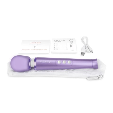 Le Wand Petite Violet - kompaktowy masażer z 10 trybami pracy Le Wand Petite Violet - kompaktowy masażer z 10 trybami pracy