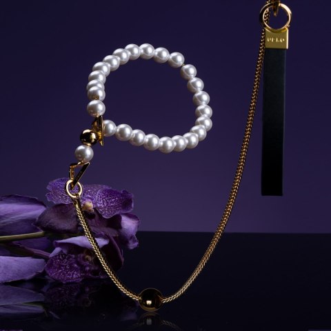 Upko Moist Eyes Pearl Necklace / Collar Upko Moist Eyes Pearl Necklace / Collar