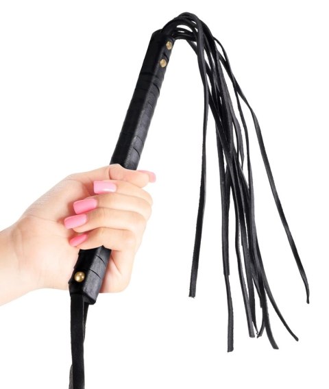 Fetish Fantasy Series Pejcz Skorzany Czarny z Paskiem 63,5 cm Fetish Fantasy Series Pejcz Skorzany Czarny z Paskiem 63,5 cm