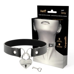Coquette Chic Desire naszyjnik ze skory wegańskiej z zawieszką serce 40cm COQUETTE ACCESSORIES
