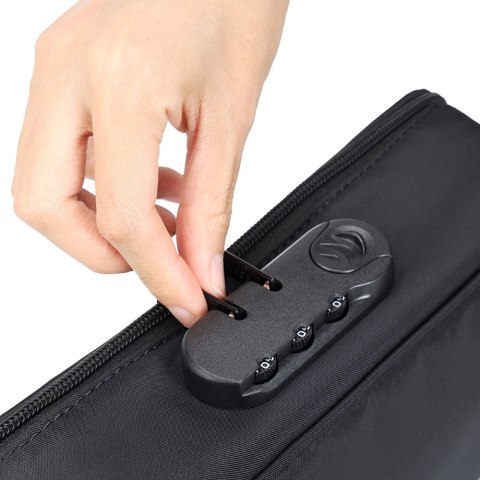 Kuferek Discreet Box na gadżety erotyczne zamykany na kod. Kuferek Discreet Box na gadżety erotyczne zamykany na kod.