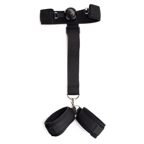 Uprząż z kneblem Gag Ball With Hand Cuff Uprząż z kneblem Gag Ball With Hand Cuff