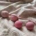 Kulki dopochwowe do stymulacji 4 sztuki, z ciężarkami. Valkyrie Pink