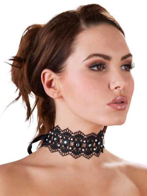 Naszyjnik obroża choker haftowany z kamykami Naszyjnik obroża choker haftowany z kamykami