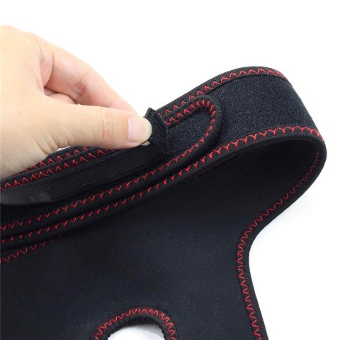 Czarny strap-on z gumowym penisem wibracje pilot Czarny strap-on z gumowym penisem wibracje pilot