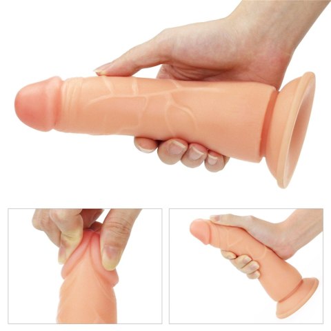 Majtki strap-on w zestawie z wibrującym dildo 19cm Majtki strap-on w zestawie z wibrującym dildo 19cm