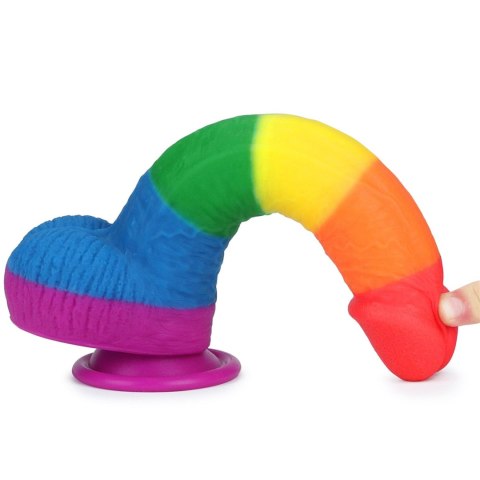 Dildo tęczowe elastyczne z przyssawką 22,5 cm Dildo tęczowe elastyczne z przyssawką 22,5 cm
