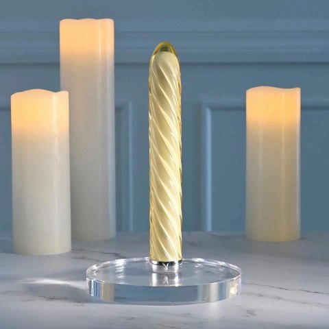 Playboy Twist of Fate - szklany model wielofunkcyjny z wibracjami Playboy Twist of Fate - szklany model wielofunkcyjny z wibracjami