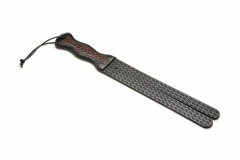 XR Brands Scottish Tawse Black - klasyczny model z ekoskory XR Brands Scottish Tawse Black - klasyczny model z ekoskory