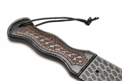 XR Brands Scottish Tawse Black - klasyczny model z ekoskory XR Brands Scottish Tawse Black - klasyczny model z ekoskory